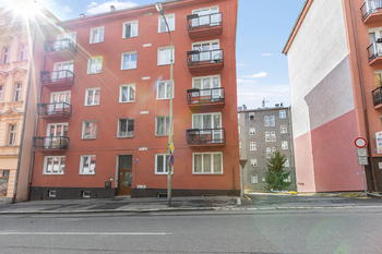 Dům - Prodej bytu 2+1 v osobním vlastnictví 54 m², Karlovy Vary