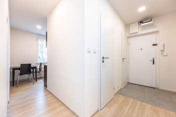 Pronájem bytu 2+1 v osobním vlastnictví 57 m², Praha 6 - Břevnov