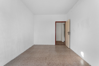 Pokoj - Pronájem bytu 1+1 v osobním vlastnictví 41 m², Ústí nad Labem