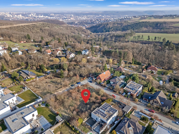 Označení pozemku - Prodej pozemku 960 m², Praha 5 - Slivenec