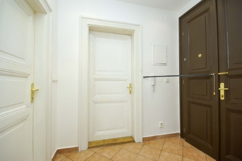 Pronájem bytu 2+kk v osobním vlastnictví 54 m², Praha 2 - Vinohrady