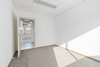 Prodej rodinného domu 4+kk s pozemkem 480 m² - Střelice, Stod, Plzeň jih - Prodej bytu 4+kk v osobním vlastnictví 95 m², Střelice