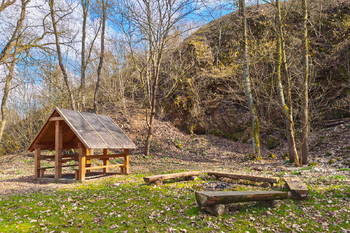 Prodej rodinného domu 4+kk s pozemkem 480 m² - Střelice, Stod, Plzeň jih - Prodej bytu 4+kk v osobním vlastnictví 95 m², Střelice