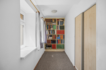 Prodej domu 320 m², Kácov