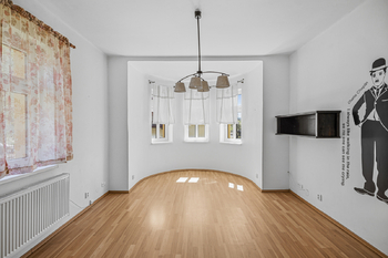 Prodej domu 320 m², Kácov