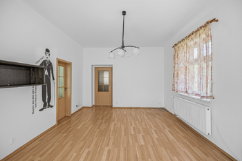 Prodej domu 320 m², Kácov