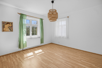 Prodej domu 320 m², Kácov