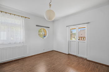 Prodej domu 320 m², Kácov