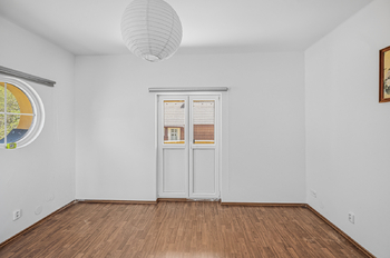 Prodej domu 320 m², Kácov