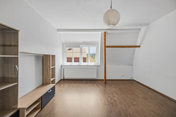 Prodej domu 320 m², Kácov