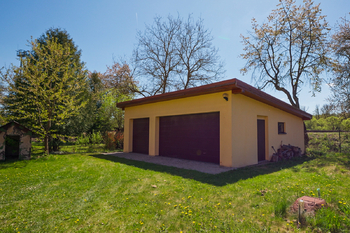Prodej domu 320 m², Kácov