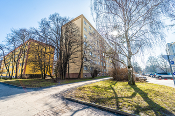 Prodej bytu 2+1 v osobním vlastnictví 54 m², Praha 6 - Břevnov