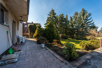 Prodej domu 207 m², Praha 9 - Újezd nad Lesy