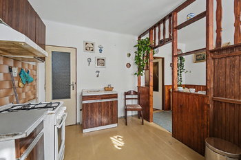 Prodej domu 207 m², Praha 9 - Újezd nad Lesy