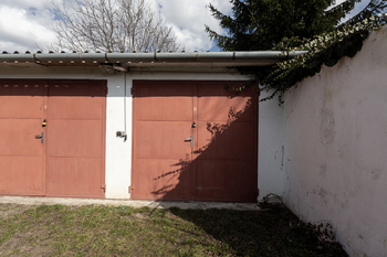 Pronájem garáže, Holešov