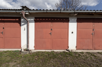Pronájem garáže, Holešov