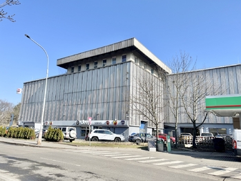 Prodej garážového stání 3165 m², Praha 4 - Podolí