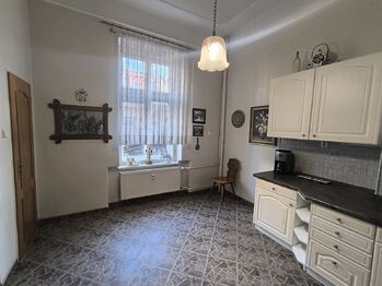 Pronájem bytu 2+1 v osobním vlastnictví 69 m², Karlovy Vary