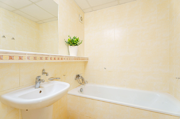 Prodej bytu 3+1 v osobním vlastnictví 81 m², Praha 8 - Čimice