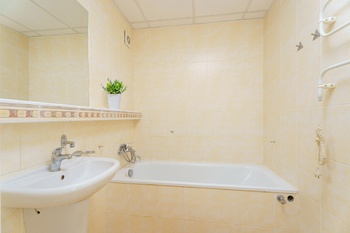 Prodej bytu 3+1 v osobním vlastnictví 81 m², Praha 8 - Čimice