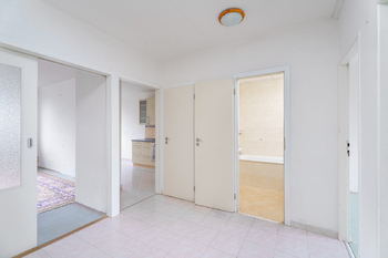 Prodej bytu 3+1 v osobním vlastnictví 81 m², Praha 8 - Čimice