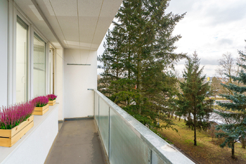 Prodej bytu 3+1 v osobním vlastnictví 81 m², Praha 8 - Čimice