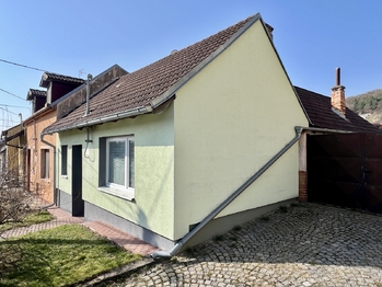 Prodej domu 80 m², Sobůlky