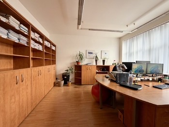 Pronájem kancelářských prostor 121 m², Praha 4 - Krč
