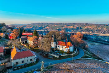 Prodej domu 175 m², Domoušice