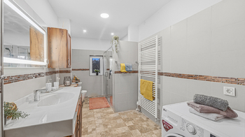 Prodej domu 300 m², Praha 6 - Suchdol