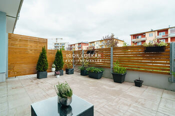 Pronájem bytu 2+kk v osobním vlastnictví 78 m², Šlapanice