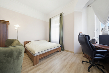 Prodej bytu 2+1 v osobním vlastnictví 84 m², Karlovy Vary