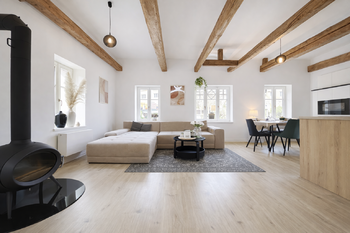 obývací prostor - Prodej bytu 3+kk v osobním vlastnictví 97 m², Jablonec nad Nisou