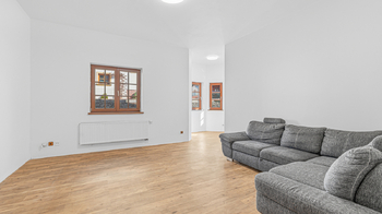 Prodej domu 248 m², Praha 9 - Horní Počernice