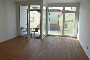 Pronájem bytu 1+kk v osobním vlastnictví 37 m², Znojmo