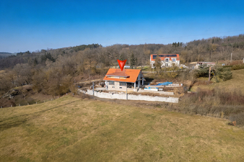 Prodej domu 260 m², Choteč