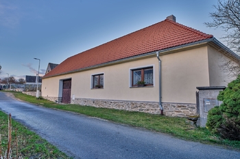 Prodej bytu 2+1 v osobním vlastnictví 698 m², Drhovle