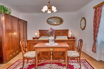 Prodej bytu 2+1 v osobním vlastnictví 698 m², Drhovle