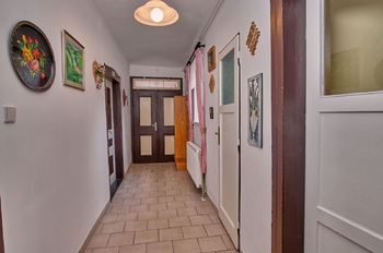 Prodej bytu 2+1 v osobním vlastnictví 698 m², Drhovle