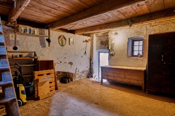 Prodej bytu 2+1 v osobním vlastnictví 698 m², Drhovle