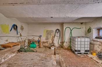 Prodej bytu 2+1 v osobním vlastnictví 698 m², Drhovle