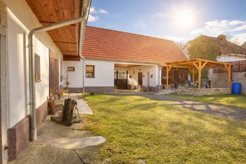 Prodej zemědělského objektu 160 m², Drhovle