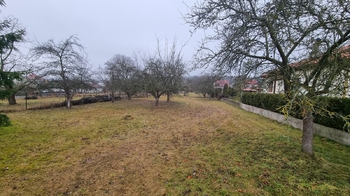 Prodej pozemku 1077 m², Trhový Štěpánov