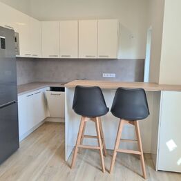 Pronájem bytu 1+kk v osobním vlastnictví 34 m², Praha 10 - Strašnice