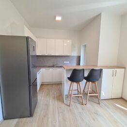 Pronájem bytu 1+kk v osobním vlastnictví 34 m², Praha 10 - Strašnice