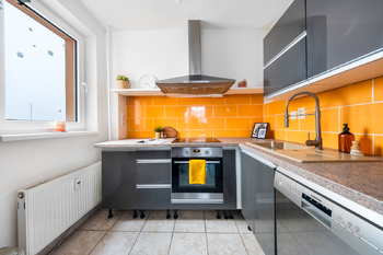 Prodej bytu 3+1 v osobním vlastnictví 59 m², Nehvizdy