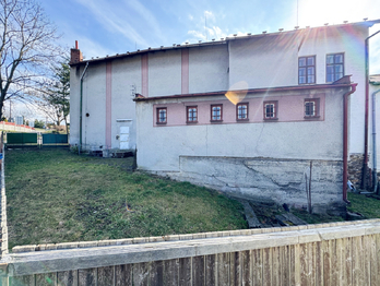 Prodej domu 457 m², Vřesina
