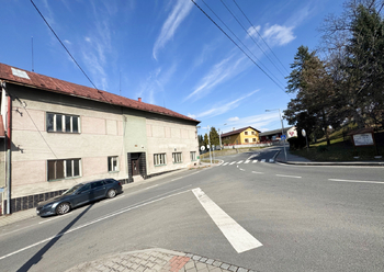 Prodej domu 457 m², Vřesina