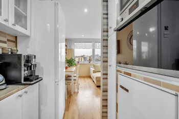 Byt 1+kk Podskalské nábřeží 1352, Kolín - kuchyňský kout - Pronájem bytu 1+kk v osobním vlastnictví 32 m², Kolín