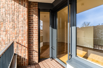 Lodžie - Pronájem bytu 1+kk v osobním vlastnictví 37 m², Praha 4 - Nusle